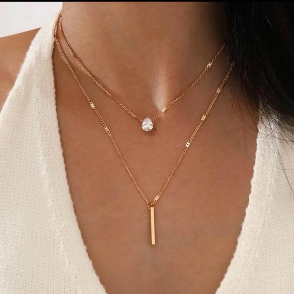 Rhinestone necklace